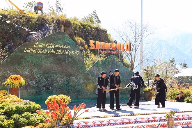 Lễ hội khèn hoa và không gian văn hóa Tây Bắc 2019 do khu du lịch Sun World Fansipan Legend phối hợp với phòng Văn hóa Thông tin huyện Sa Pa tổ chức 