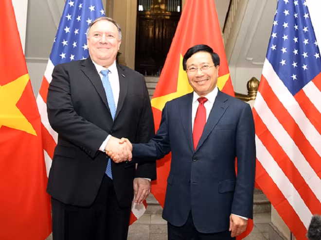 Phó Thủ tướng, Bộ trưởng Ngoại giao Phạm Bình Minh và Ngoại trưởng Hoa Kỳ Michael Pompeo. Ảnh: VGP/Hải Minh