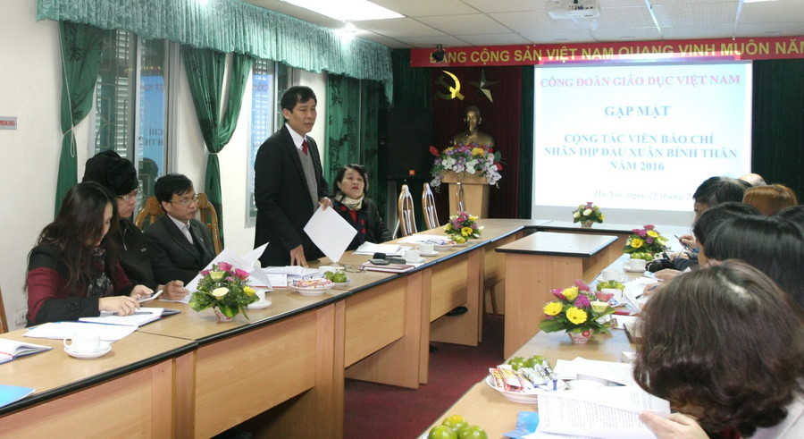 TS Vũ Minh Đức đánh giá cao hiệu quả tuyên truyền của Báo Giáo dục và Thời đại đối với đội ngũ cán bộ, nhà giáo và người lao động cả nước TS Vũ Minh Đức đánh giá cao hiệu quả tuyên truyền của Báo Giáo dục và Thời đại đối với đội ngũ cán bộ, nhà giáo và người lao động cả nước