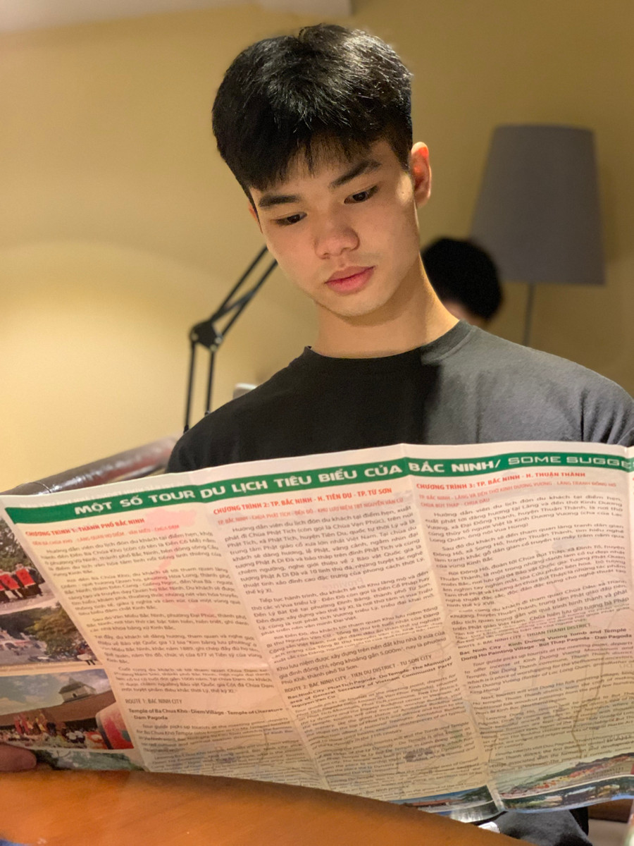 Phan Thế Mạnh, cựu học sinh Trường THPT Chuyên Bắc Ninh. Phan Thế Mạnh, cựu học sinh Trường THPT Chuyên Bắc Ninh.