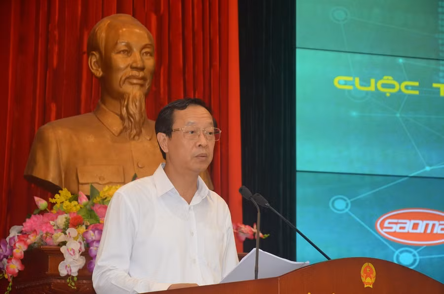 Thứ trưởng Bộ GD&amp;ĐT Phạm Ngọc Thưởng phát biểu. Ảnh Ngô Chuyên.