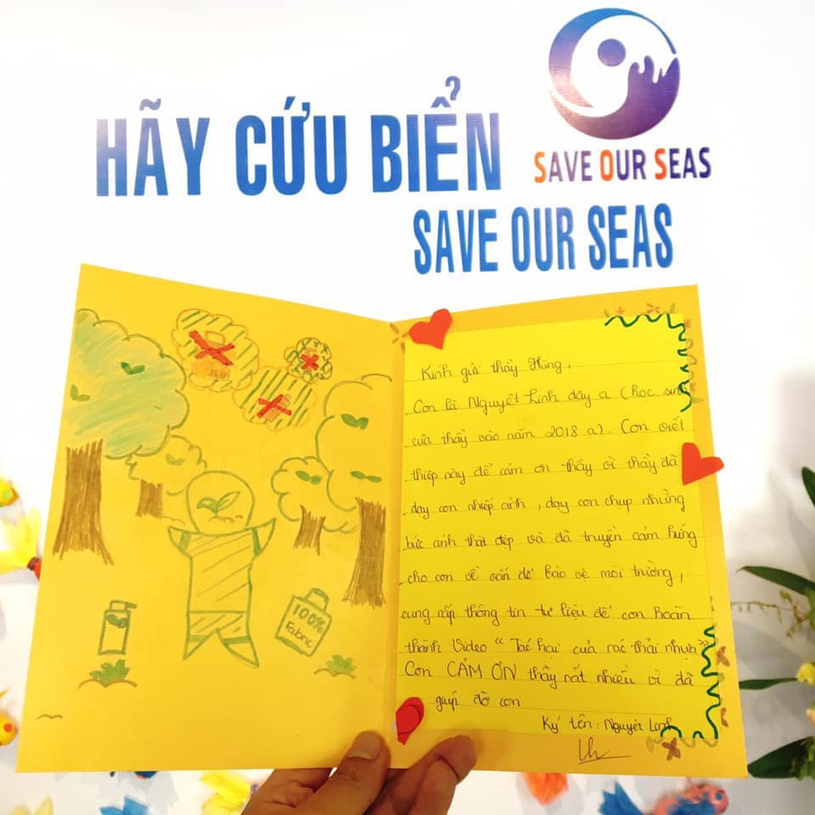 Bức thư của Linh gửi thầy Hùng nhân đến triển lãm Hãy cứu biển