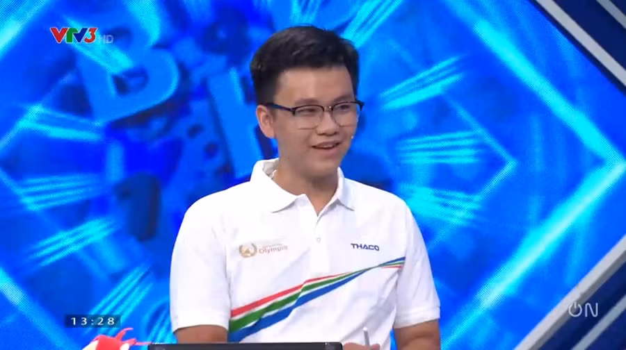 Đặng Quốc Khánh học sinh Trường THPT chuyên Hùng Vương, Gia Lai 