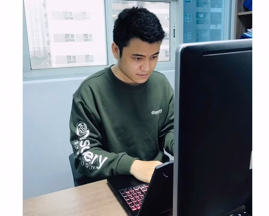 Đỗ Hoàng Khôi Nguyên - Học viện Công nghệ Bưu chính Viễn thông. 