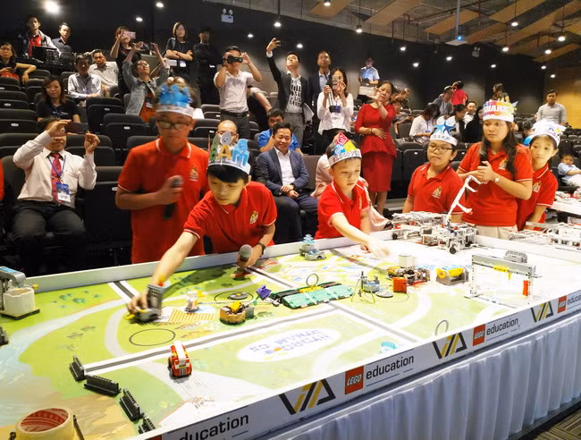 Đưa STEM vào trường học nếu không muốn bị lạc hậu