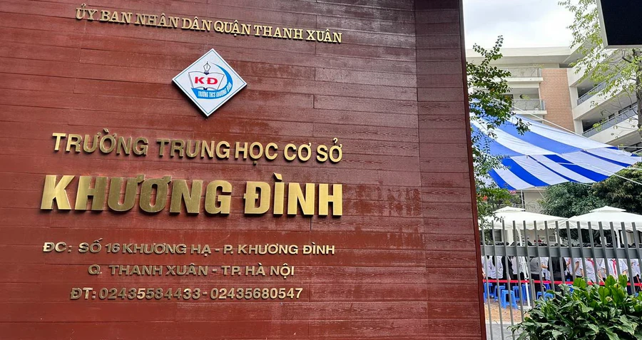 Trường THCS Khương Đình tổ chức tưởng niệm nạn nhân vụ cháy.