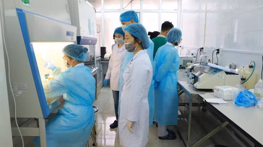 Giám đốc Sở Y tế Quảng Ninh nói gì về việc mua thiết bị xét nghiệm giá cao?