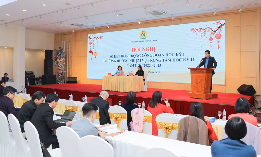 Quang cảnh hội nghị.