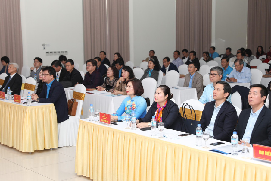 Các đại biểu dự hội nghị. Các đại biểu dự hội nghị.