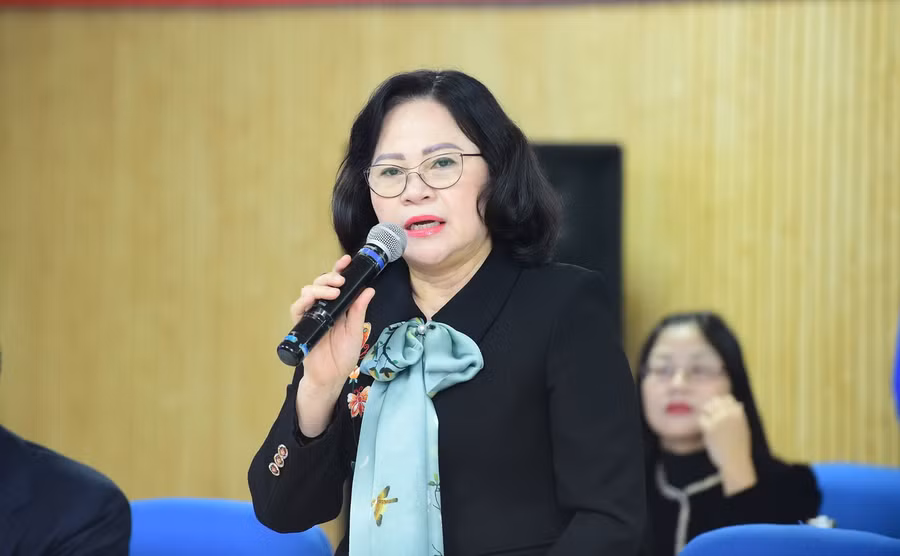 Thứ trưởng Ngô Thị Minh phát biểu tại hội nghị.