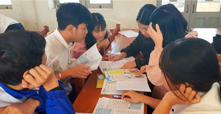 Những giờ học tiếng Anh thú vị của cô Tạ Thị Kim Thoa. Những giờ học tiếng Anh thú vị của cô Tạ Thị Kim Thoa.