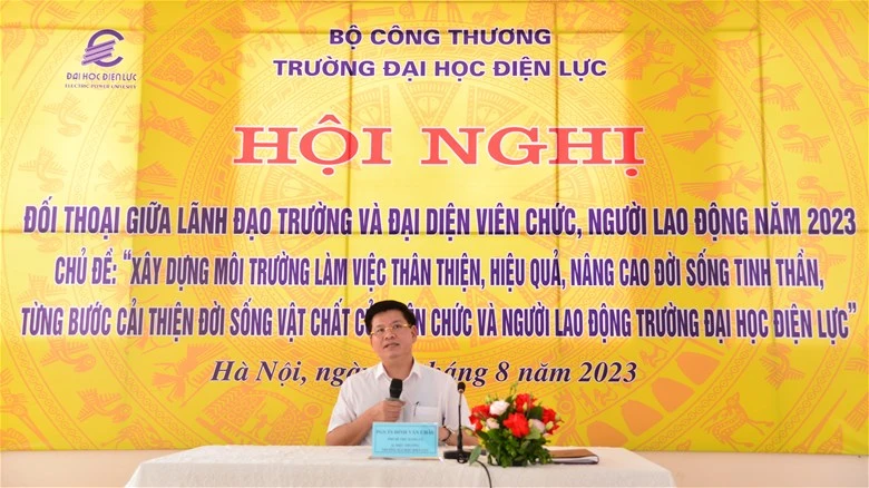 PGS.TS Đinh Văn Châu phát biểu chủ trì tại Hội nghị.