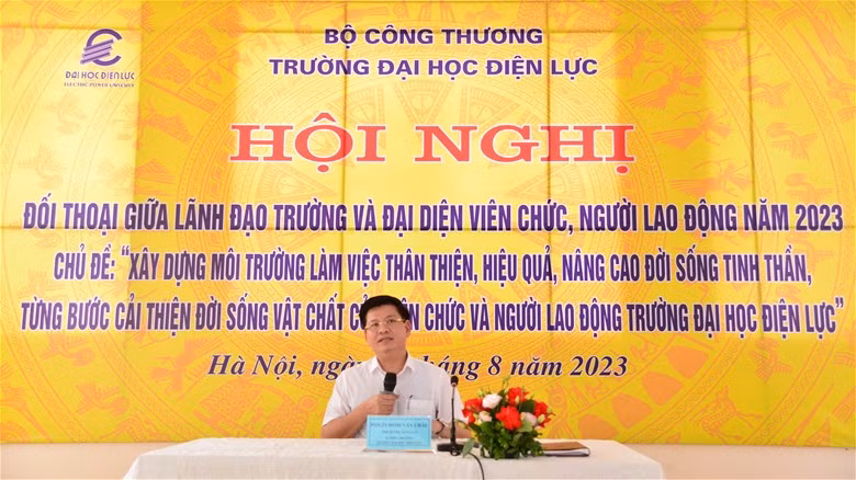 PGS.TS Đinh Văn Châu phát biểu chủ trì tại Hội nghị.
