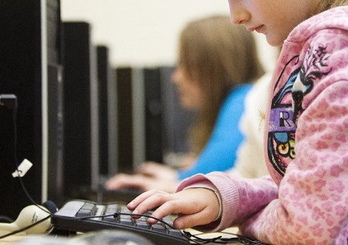 Hơn 4 tỷ người trên thế giới vẫn chưa biết sử dụng Internet