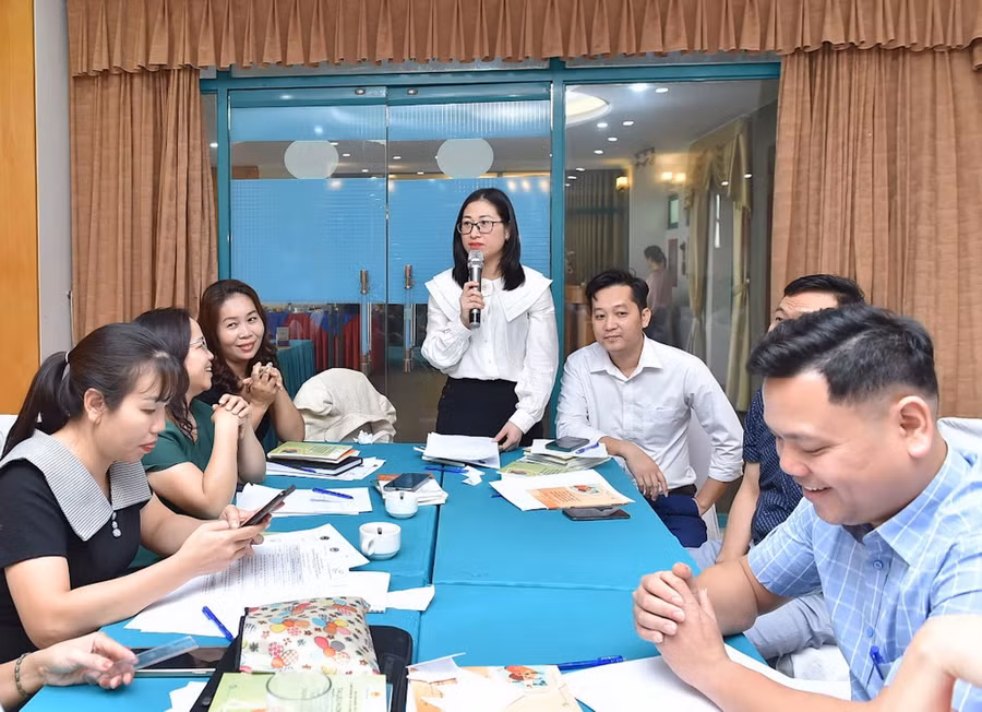 Các học viên trao đổi tại lớp tập huấn. Ảnh: Trần Hiệp Các học viên trao đổi tại lớp tập huấn. Ảnh: Trần Hiệp