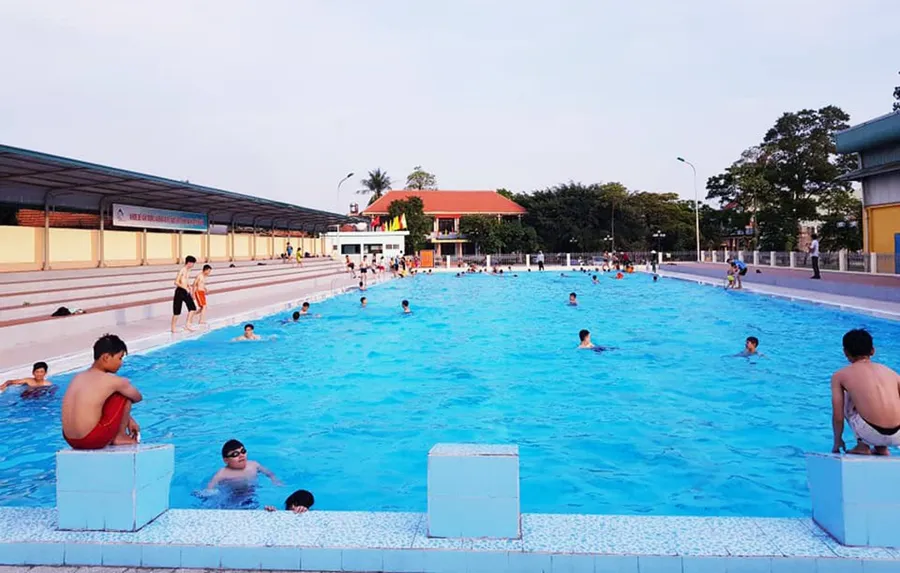 Thị xã Đông Triều mở các lớp học bơi miễn phí cho thanh thiếu nhi dịp hè. Ảnh minh họa