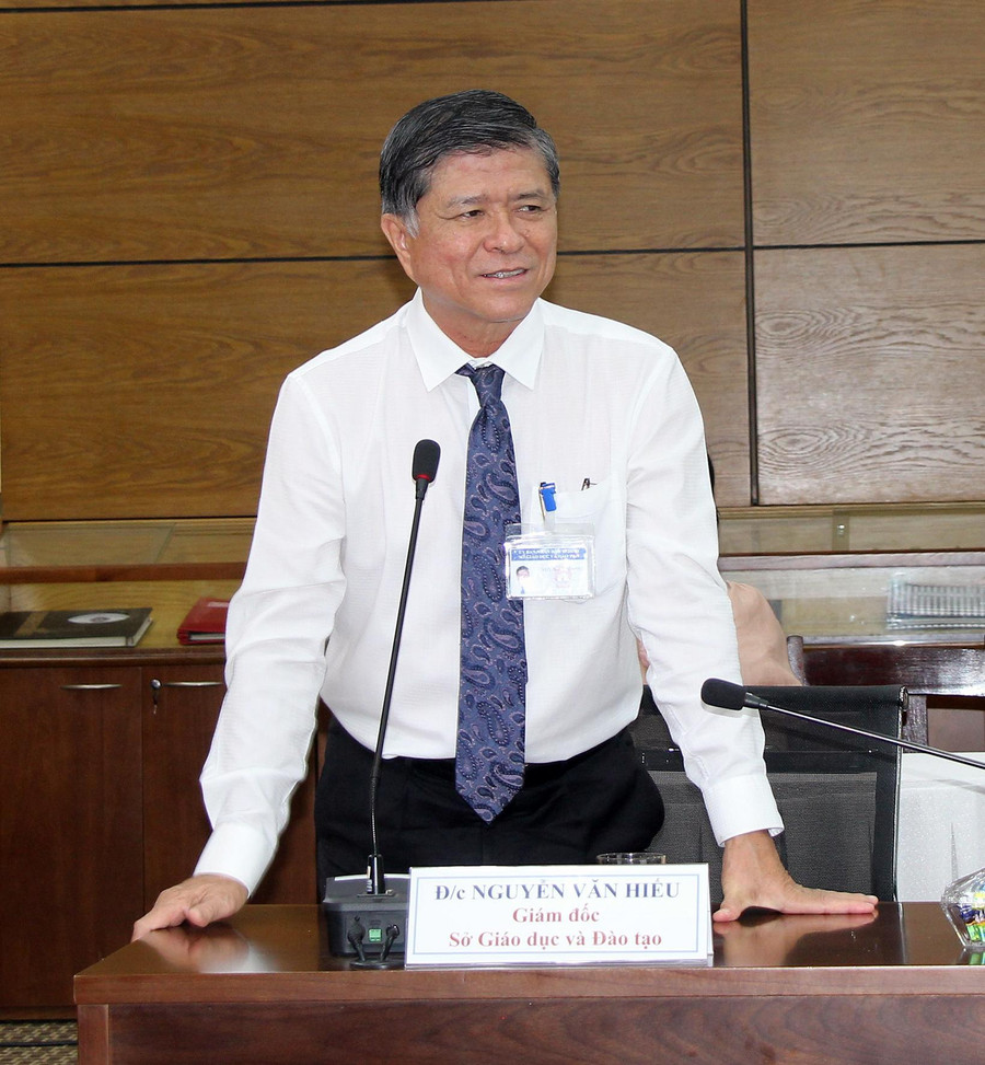 Giám đốc Sở Giáo dục&Đào tạo TP.HCM Nguyễn Văn Hiếu phát biểu tại lễ ký kết: "Mong muốn báo chí phản ánh đúng, trung thực, khách quan về ngành Giáo dục và Đào tạo TP.HCM". Giám đốc Sở Giáo dục&Đào tạo TP.HCM Nguyễn Văn Hiếu phát biểu tại lễ ký kết: "Mong muốn báo chí phản ánh đúng, trung thực, khách quan về ngành Giáo dục và Đào tạo TP.HCM".