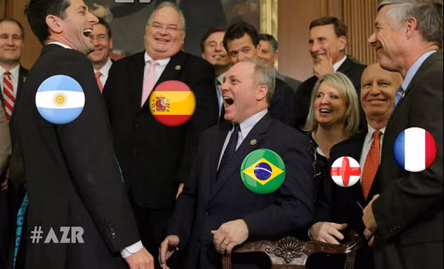 Đương kim vô địch World Cup “thất thủ”, dân mạng chế ảnh ngập tràn Facebook