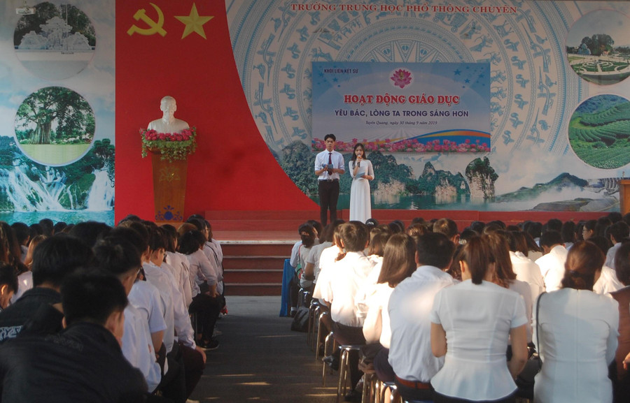 Chương trình thu hút sự chú ý của những người tham gia Chương trình thu hút sự chú ý của những người tham gia