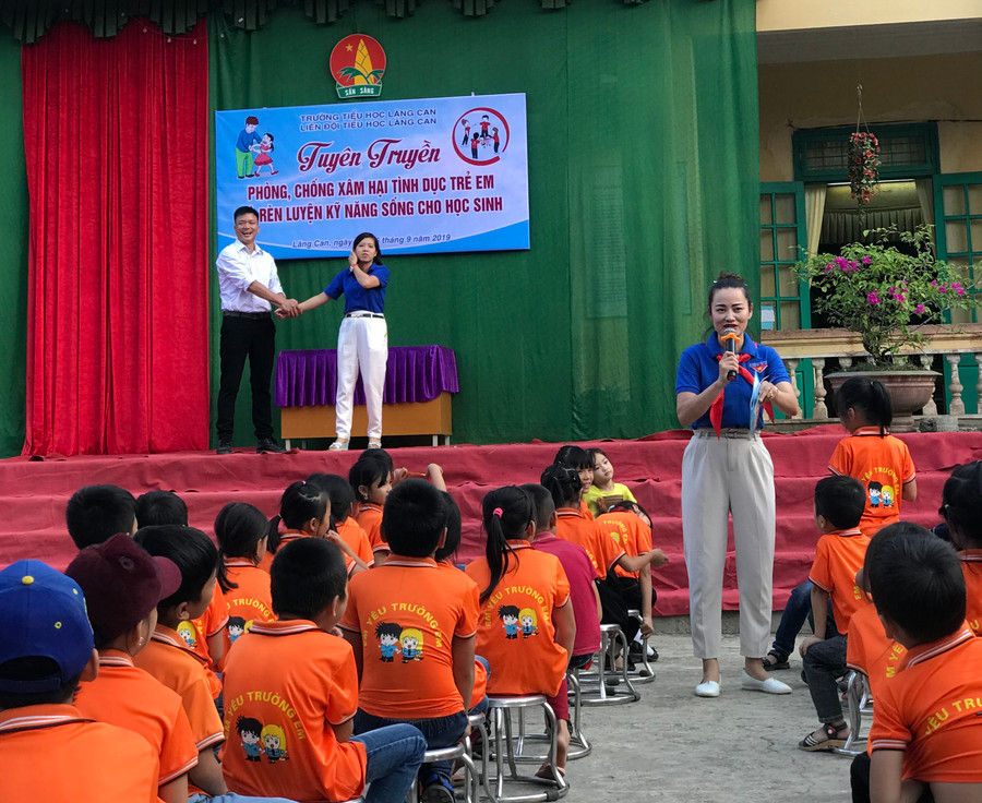 Tuyên truyền Phòng, chống xâm hại tình dục trẻ em tại trường Tiểu học Lăng Can, huện Lâm Bình
