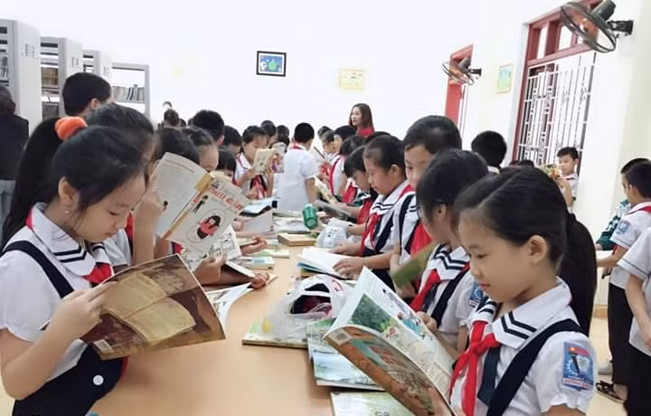 Hoạt động hưởng ứng “Tuần lế học tập suốt đời” của Tiểu học Hồng Thái, thành phố Tuyên Quang