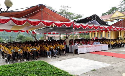 Đông đảo các em học sinh tham dự buổi tập huấn Đông đảo các em học sinh tham dự buổi tập huấn