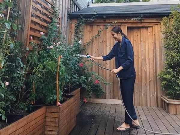 Tình bạn đáng ngưỡng mộ của 2 mỹ nhân nổi tiếng cùng tên Hà ảnh 10