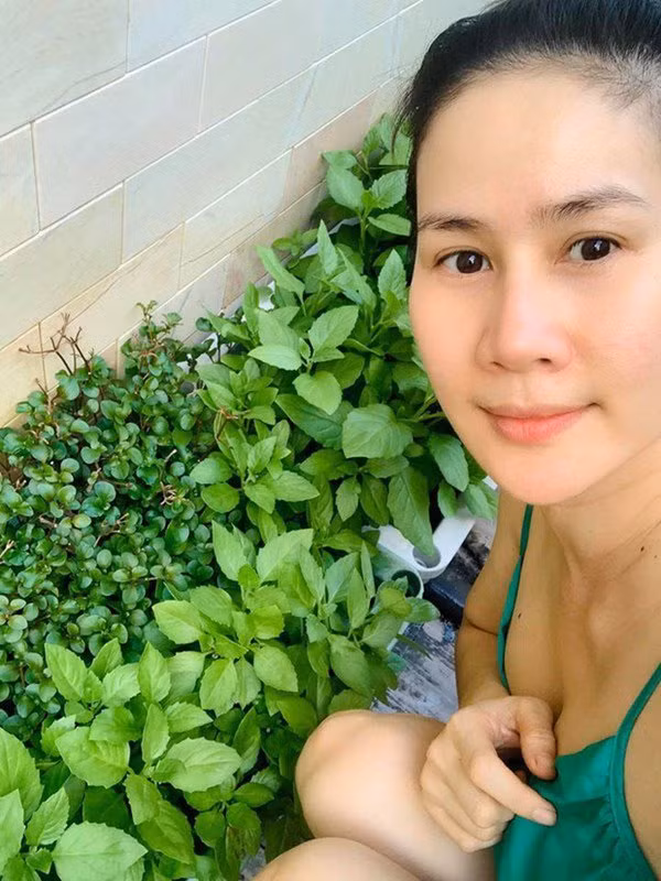 Tình bạn đáng ngưỡng mộ của 2 mỹ nhân nổi tiếng cùng tên Hà ảnh 4