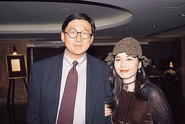 Cả hai sống bên nhau hạnh phúc cho đến khi Chu Gia Đỉnh qua đời.