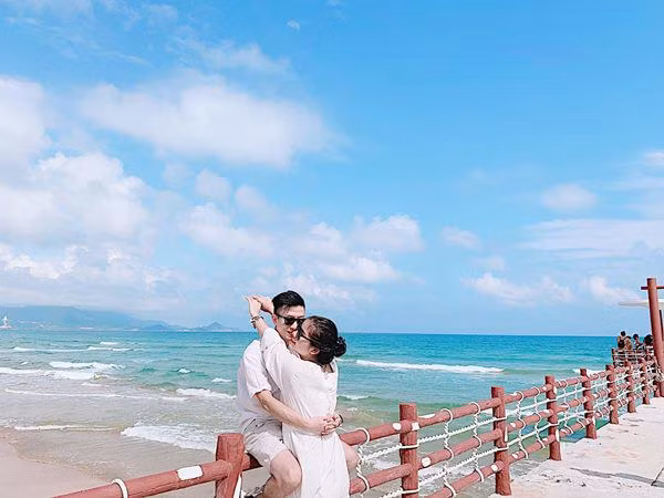 Cặp đôi chi tiền sang nước ngoài chụp ảnh cưới, cái kết khóc thét, về mang giấu vội - 27