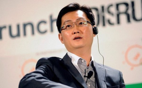 Từ lúc kết hôn tới hiện tại, Vương Đan Đình vẫn luôn là chỗ dựa cho vị tỷ phú này. Từ lúc kết hôn tới hiện tại, Vương Đan Đình vẫn luôn là chỗ dựa cho vị tỷ phú này.