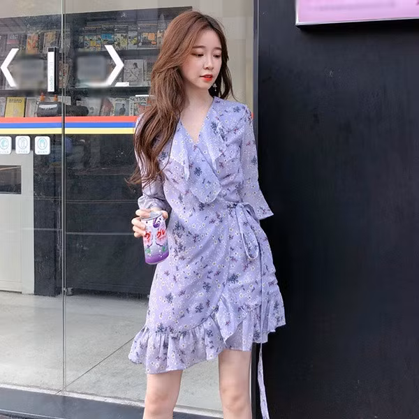 Những chiếc váy quấn luôn được lòng hội chị em văn phòng.