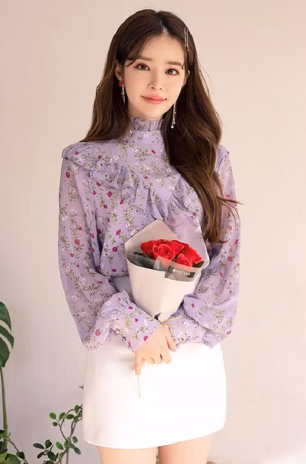 Set đồ này sẽ đem lại cho các quý cô văn phòng sự duyên dáng và nhẹ nhàng.