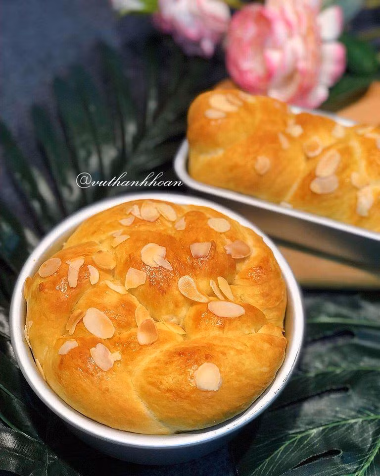 Cách làm bánh mì hoa cúc bằng nồi chiên không dầu ảnh 2