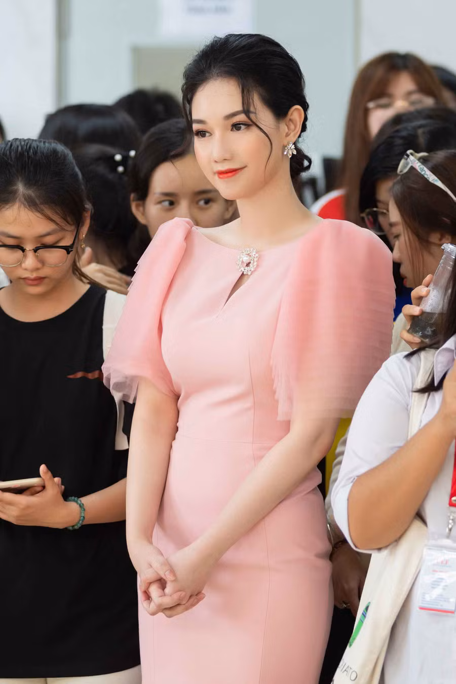 Vì câu nói của con trai, Quỳnh Chi đau lòng nhưng vẫn ký giấy để con định cư bên Mỹ ảnh 4