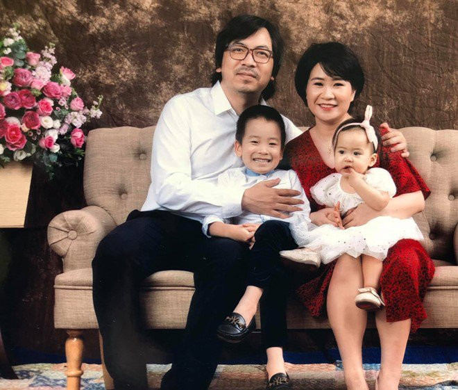 Cuộc sống hiện tại của amp;#34;Giáo sư Xoayamp;#34; đình đám trên sóng VTV sau 8 năm cưới vợ - 4