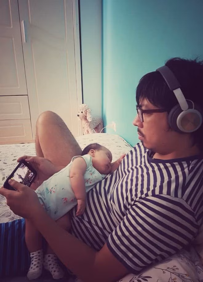 Cuộc sống hiện tại của amp;#34;Giáo sư Xoayamp;#34; đình đám trên sóng VTV sau 8 năm cưới vợ - 11