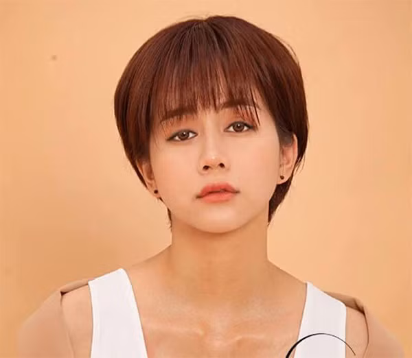 12 Kiểu tóc ngắn cá tính ấn tượng dẫn đầu xu hướng năm 2020 - 6