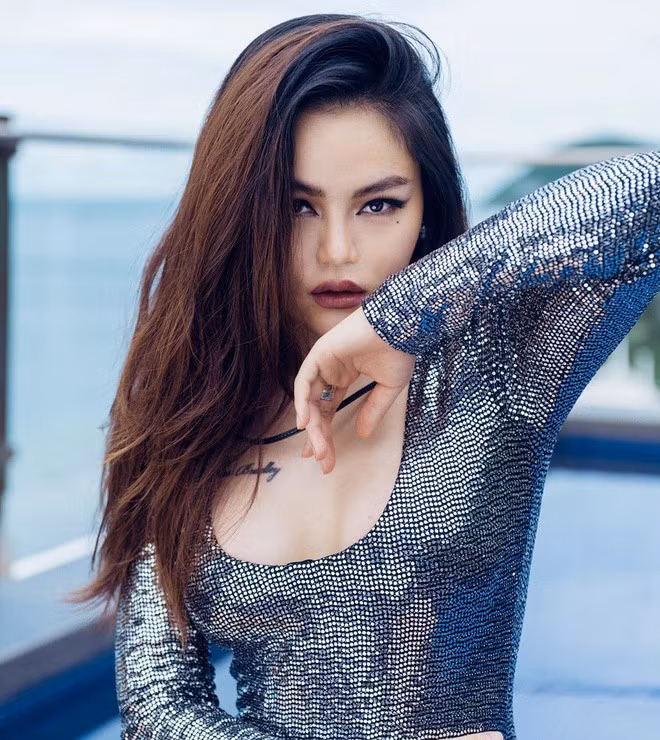 Hội con nhà giàu Việt được báo nước ngoài bình chọn gồm những ai? - 9