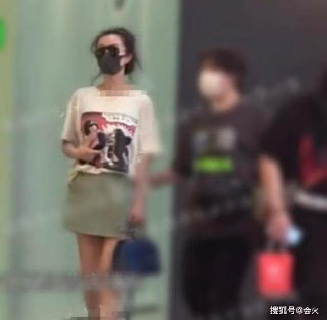 Ngoại hình xuống cấp khác xa thời hoàng kim của Phạm Băng Băng ảnh 2