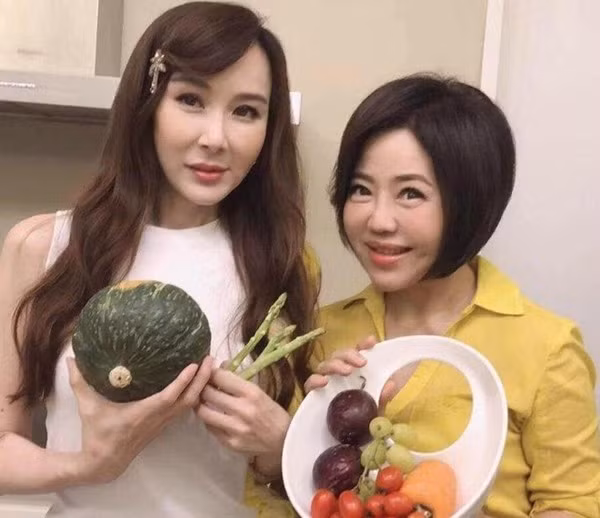 Chuyện tình của Tiêu Tường và chàng trai 9x kết thúc trong im lặng.