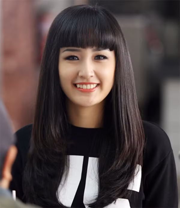 20 Kiểu tóc dài đẹp trẻ trung năng động cho nữ được yêu thích nhất hiện nay - 18