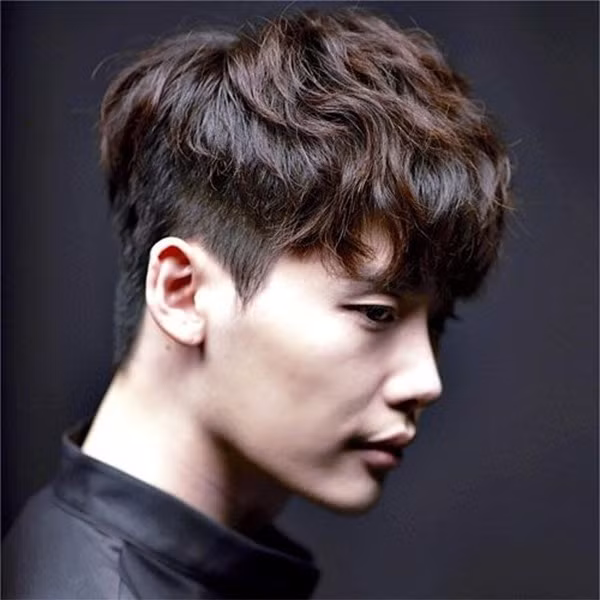 10 kiểu tóc sport ngắn cho nam cực trẻ trung và đẹp nhất hiện nay - 4