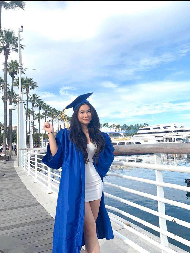 Nhan sắc xinh đẹp ngỡ ngàng của con gái diễn viên Lý Hương ảnh 3 Nhan sắc xinh đẹp ngỡ ngàng của con gái diễn viên Lý Hương ảnh 3
