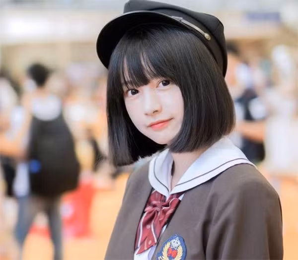 Những kiểu tóc uốn cúp đuôi đẹp trẻ trung được yêu thích nhất hiện nay - 11