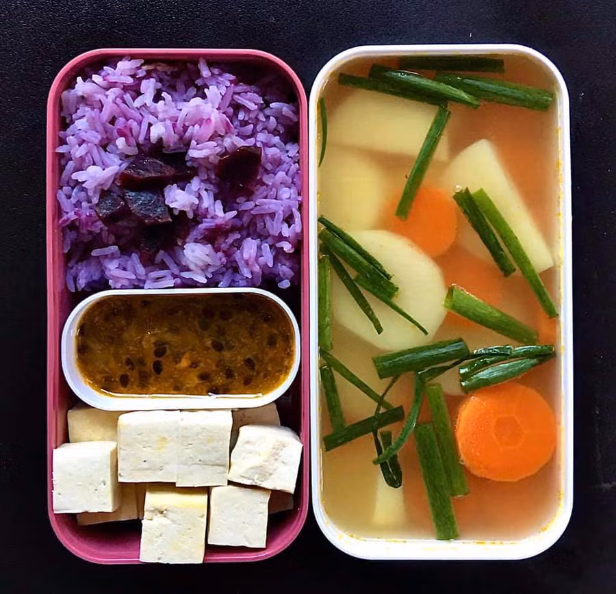 Du học nhưng vẫn chăm chỉ mang cơm đến trường, 9X khoe cơm chay đủ màu sắc chỉ 40k - 14
