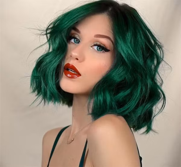 10 kiểu tóc màu xanh rêu đẹp nhất hiện nay phù hợp với mọi làn da - 7