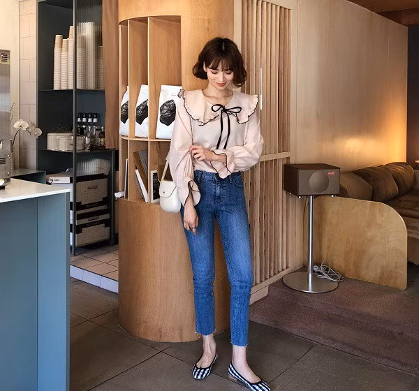 Chỉ việc diện những kiểu áo này, nàng công sở dù đã ngoài 30 tuổi sẽ nhìn vẫn như 20 - 6