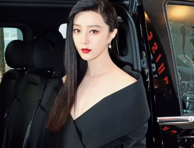 Đại gia trung niên cầu hôn Phạm Băng Băng: amp;#34;Anh có 70 tỷ, anh đủ tư cách nuôi emamp;#34; - 4