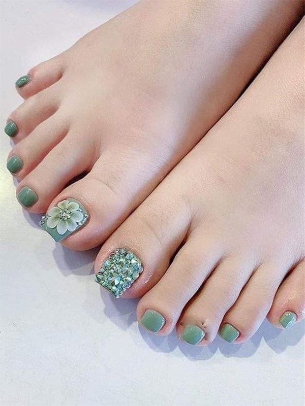 Những mẫu nail chân đẹp đơn giản nhẹ nhàng dẫn đầu xu hướng hiện nay - 5